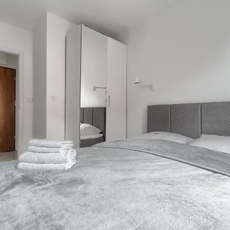 Apartment 777 Stare Bulwary No 1